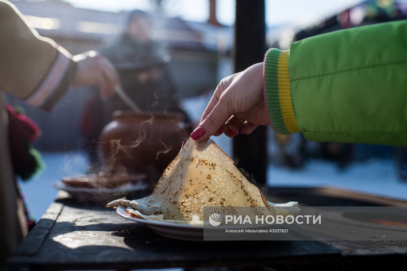 Празднование Масленицы в Омской области