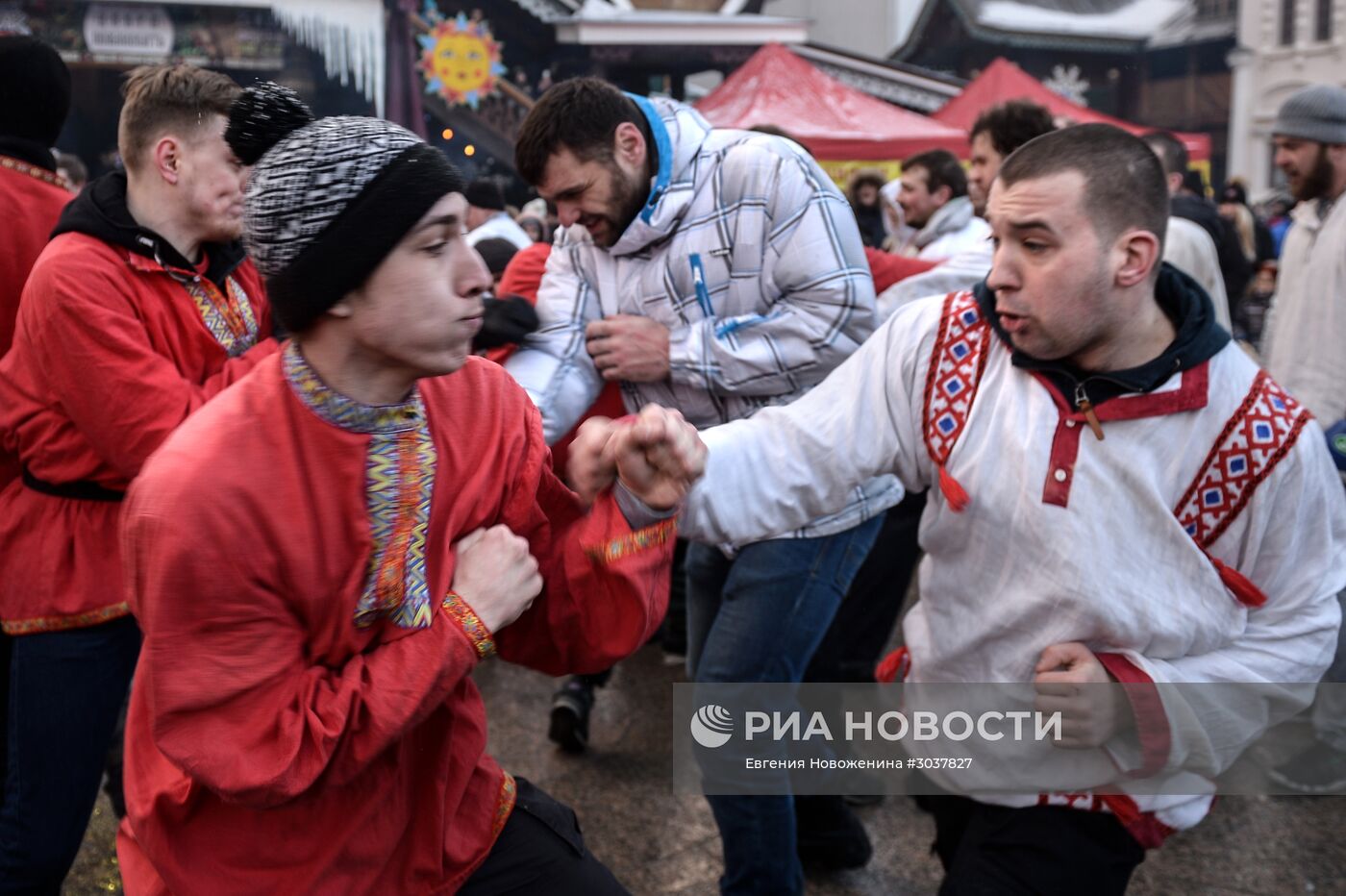 Масленичные гуляния в Москве