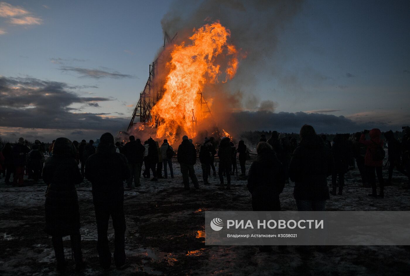 Празднование Масленицы в Никола-Ленивце