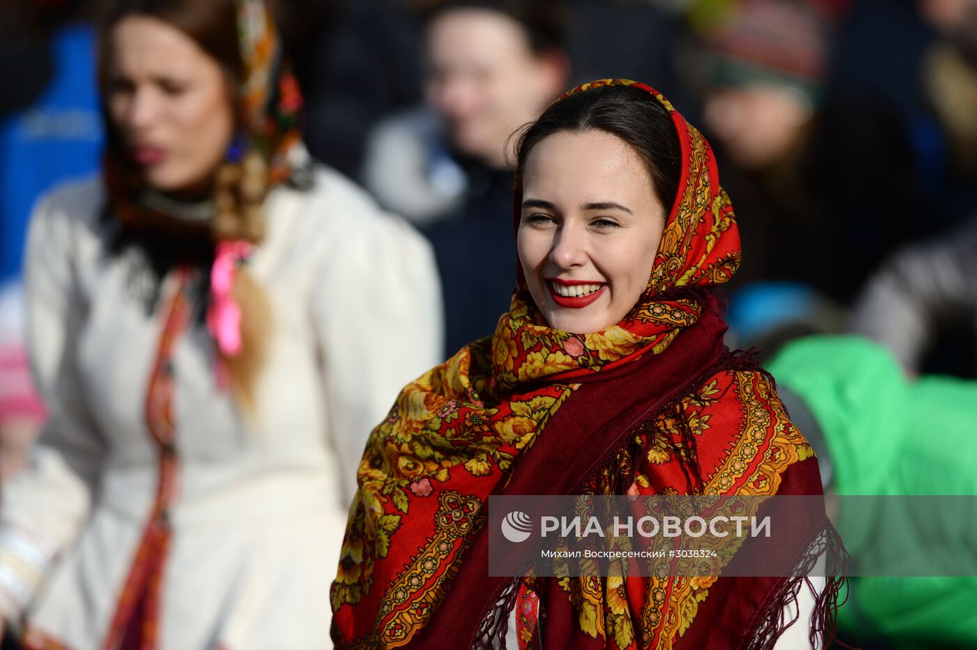 Масленичные гуляния в Москве