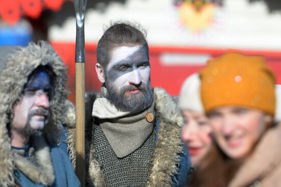 Масленичные гуляния в Москве