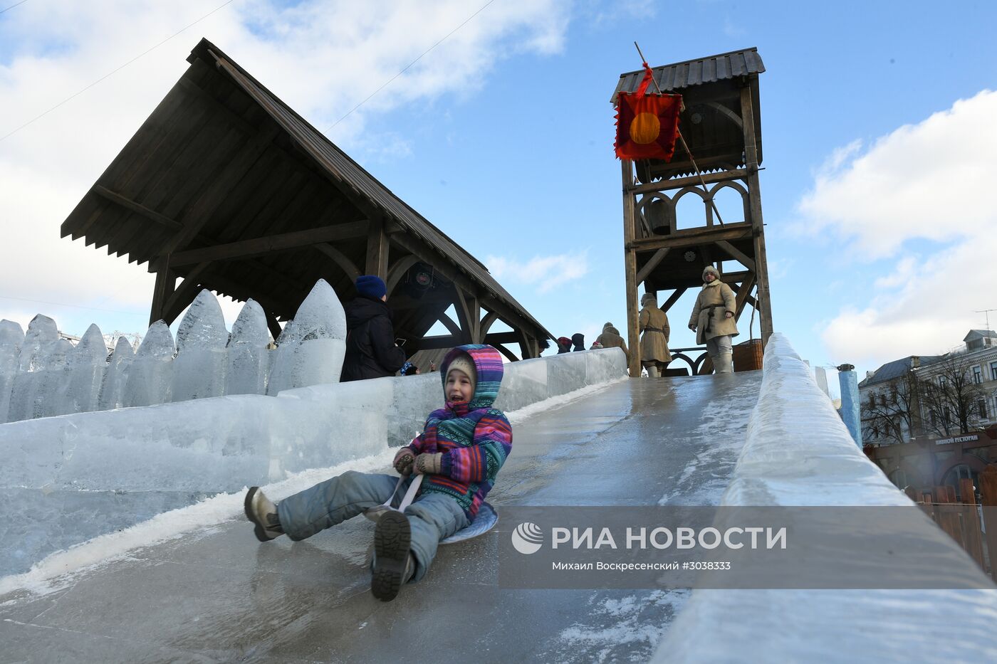 Масленичные гуляния в Москве