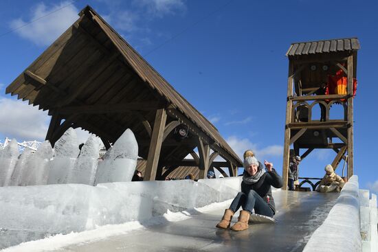 Масленичные гуляния в Москве
