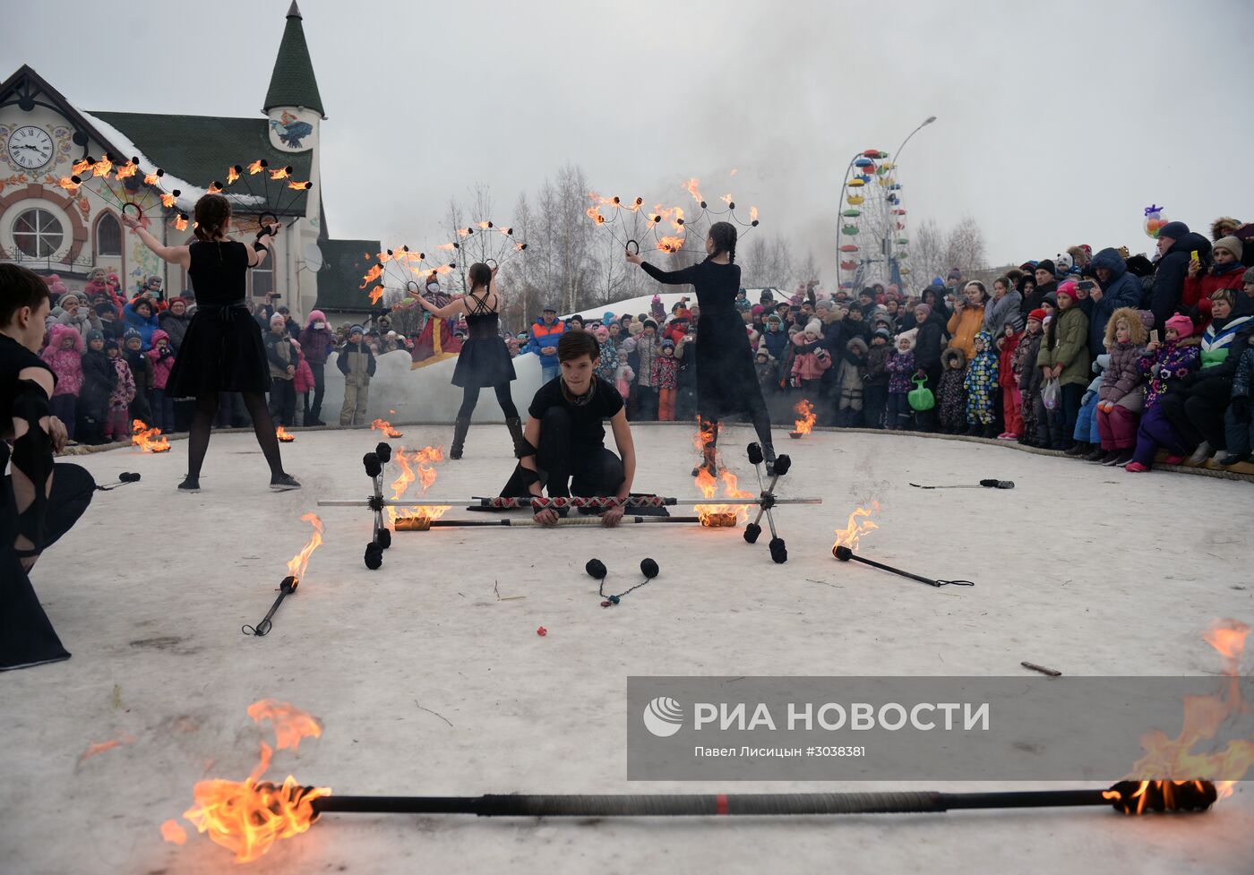 Празднование Масленицы в городах России