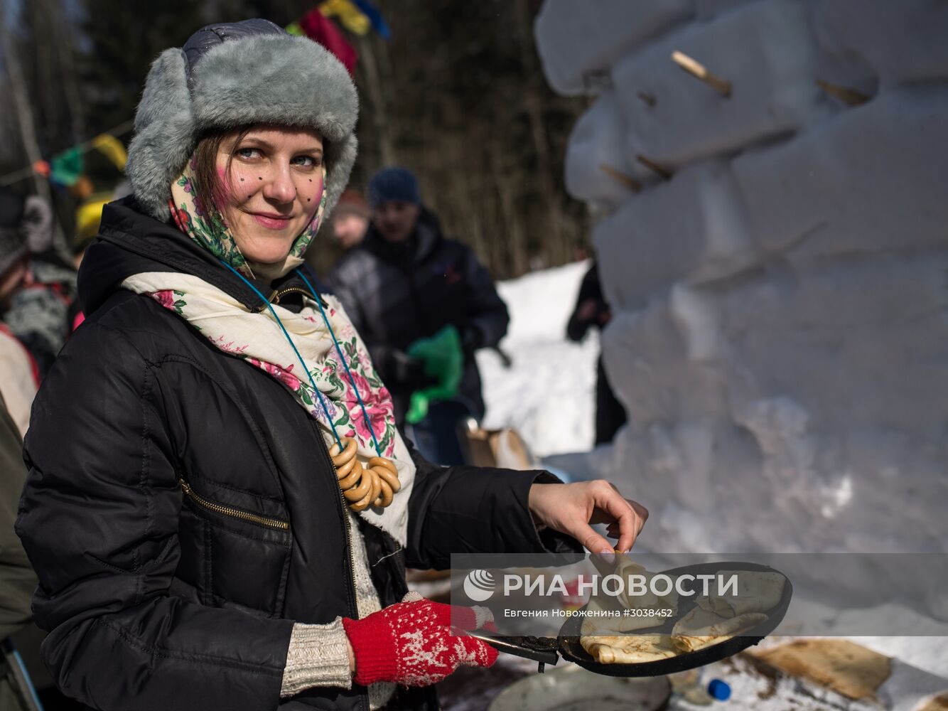 Празднование Масленицы в городах России