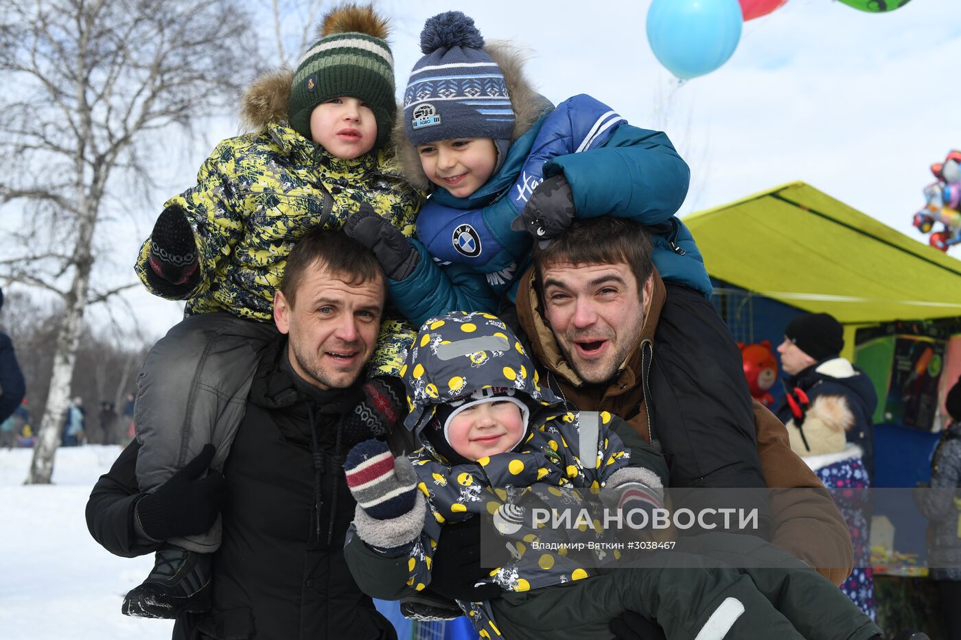 Празднование Масленицы в городах России