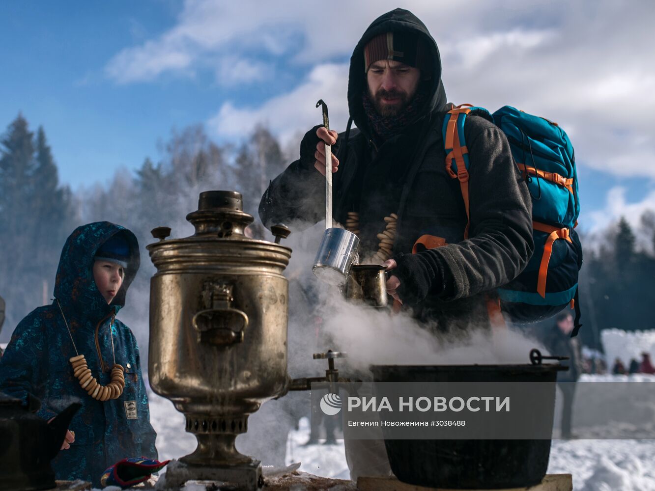 Празднование Масленицы в городах России