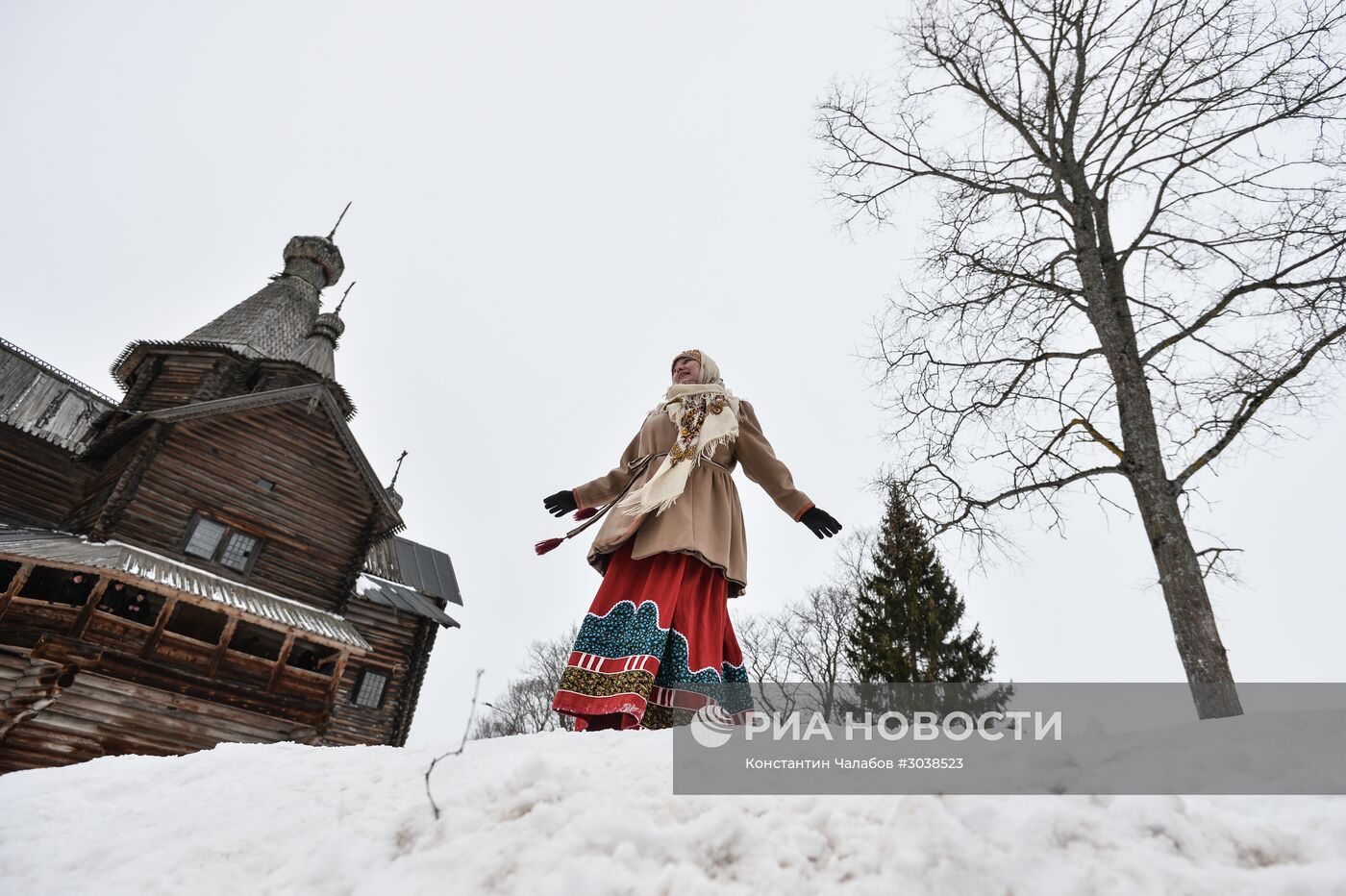 Празднование Масленицы в городах России