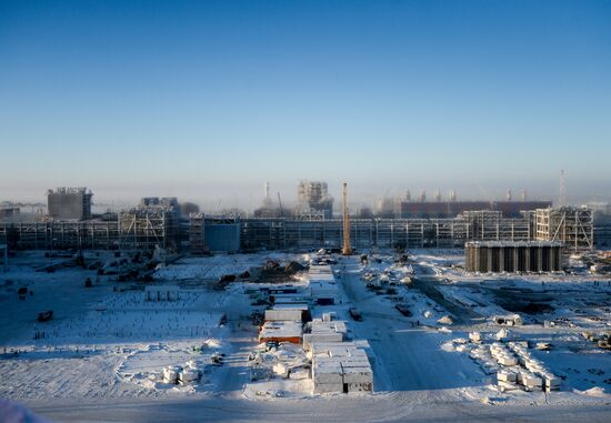 Строительство завода по производству сжиженного газа "Ямал СПГ"