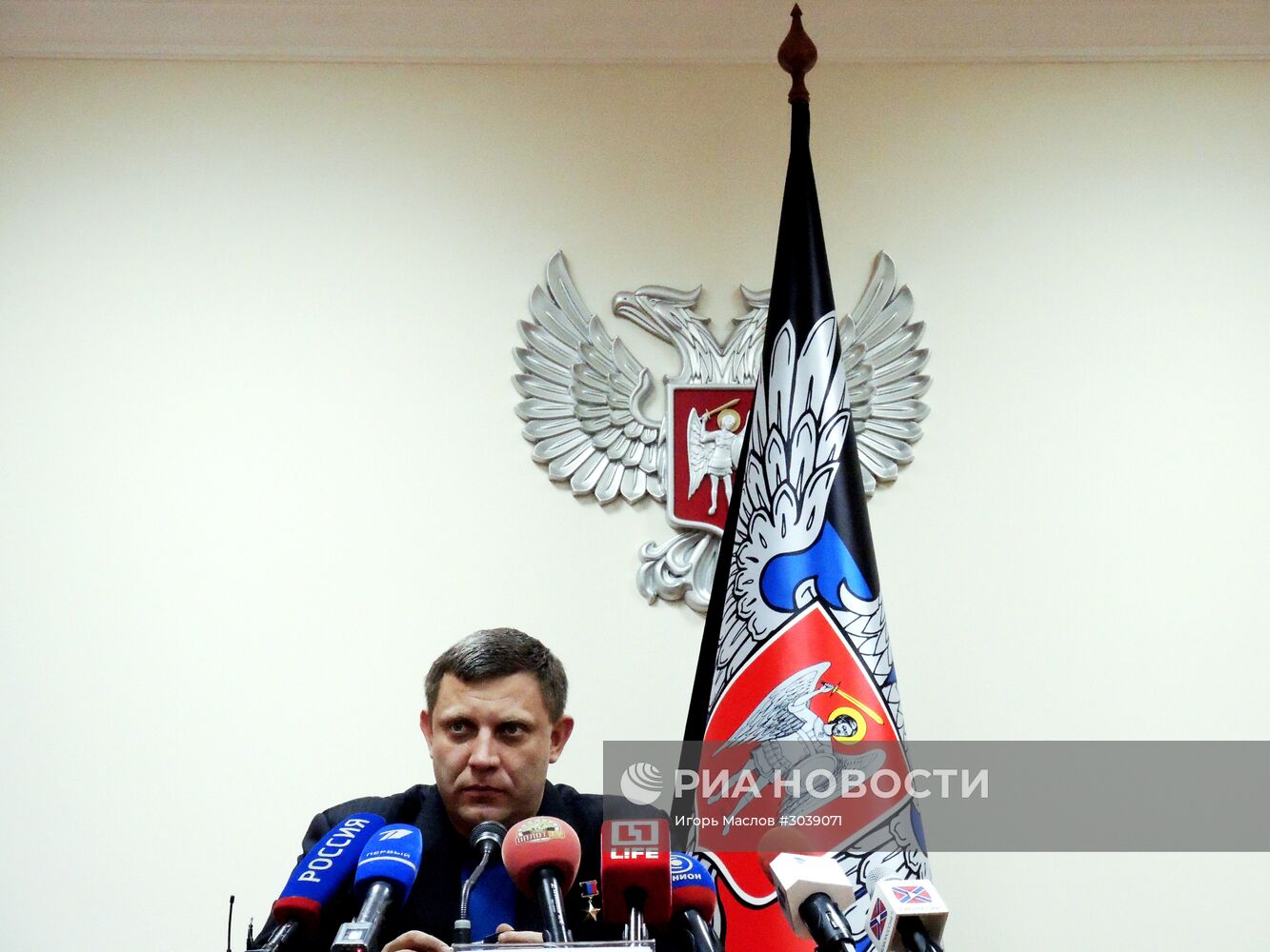 Брифинг главы ДНР А. Захарченко в Донецке