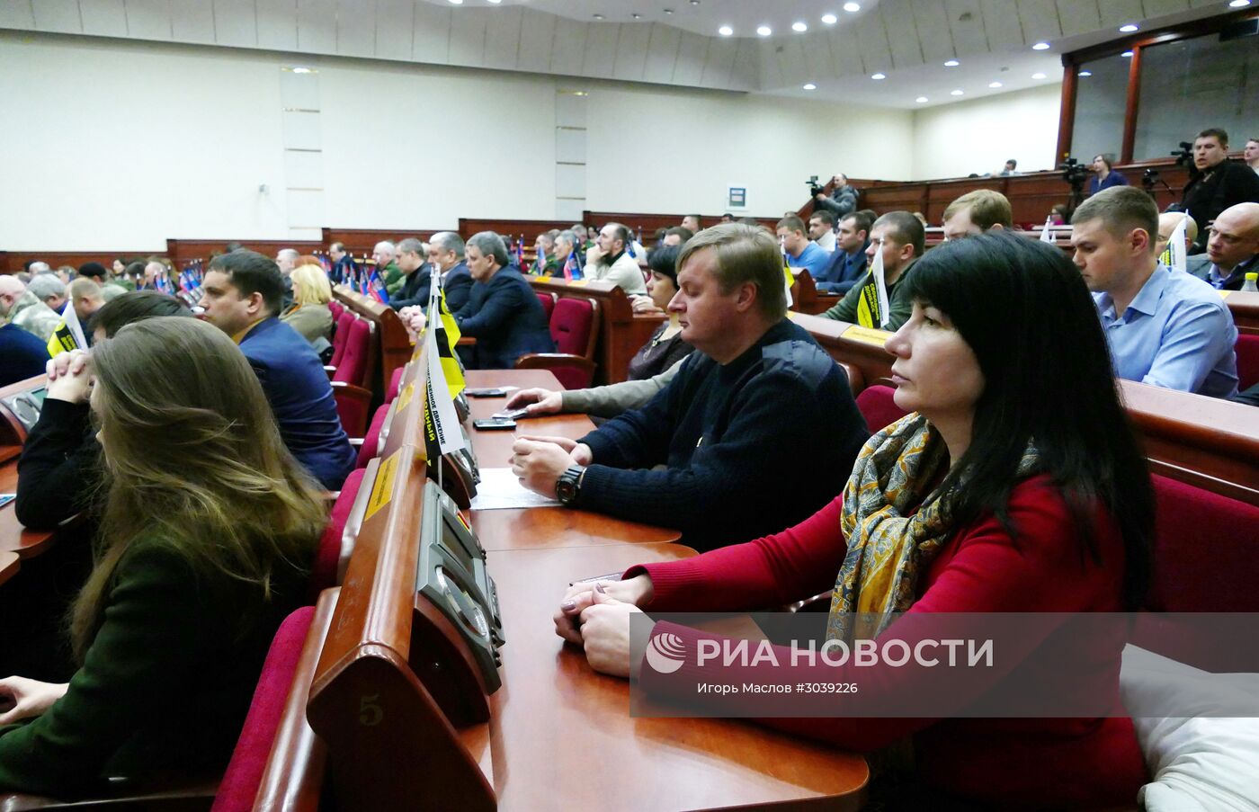 Пленарное заседание Народного Совета ДНР