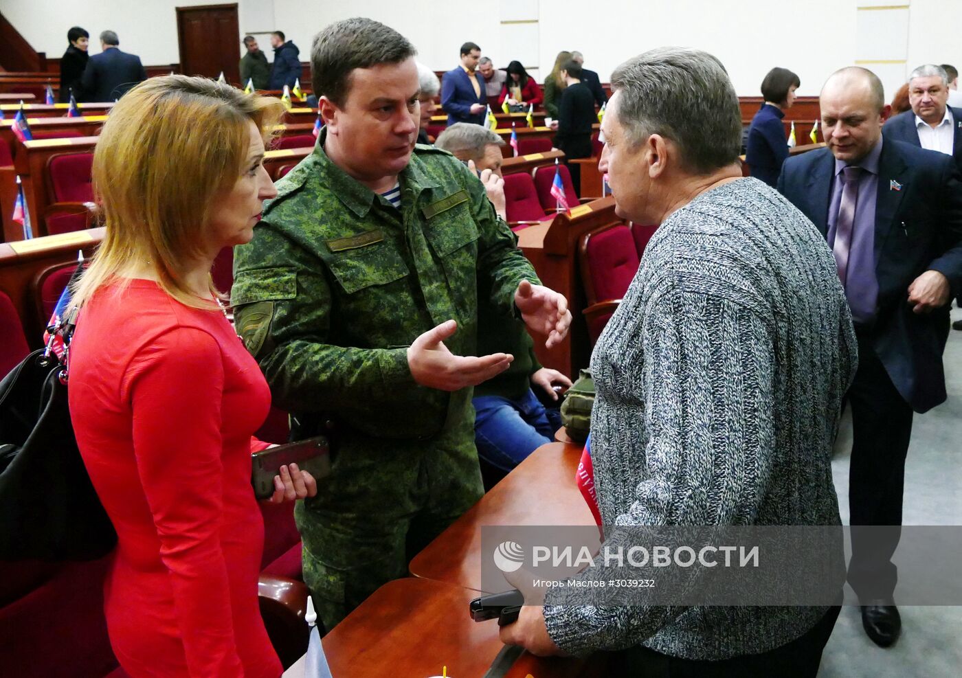 Пленарное заседание Народного Совета ДНР