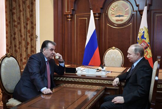 Официальный визит президента РФ В. Путина в Таджикистан. День второй