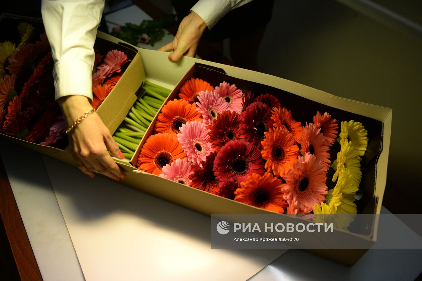 Доставка цветов из Голландии к 8 марта
