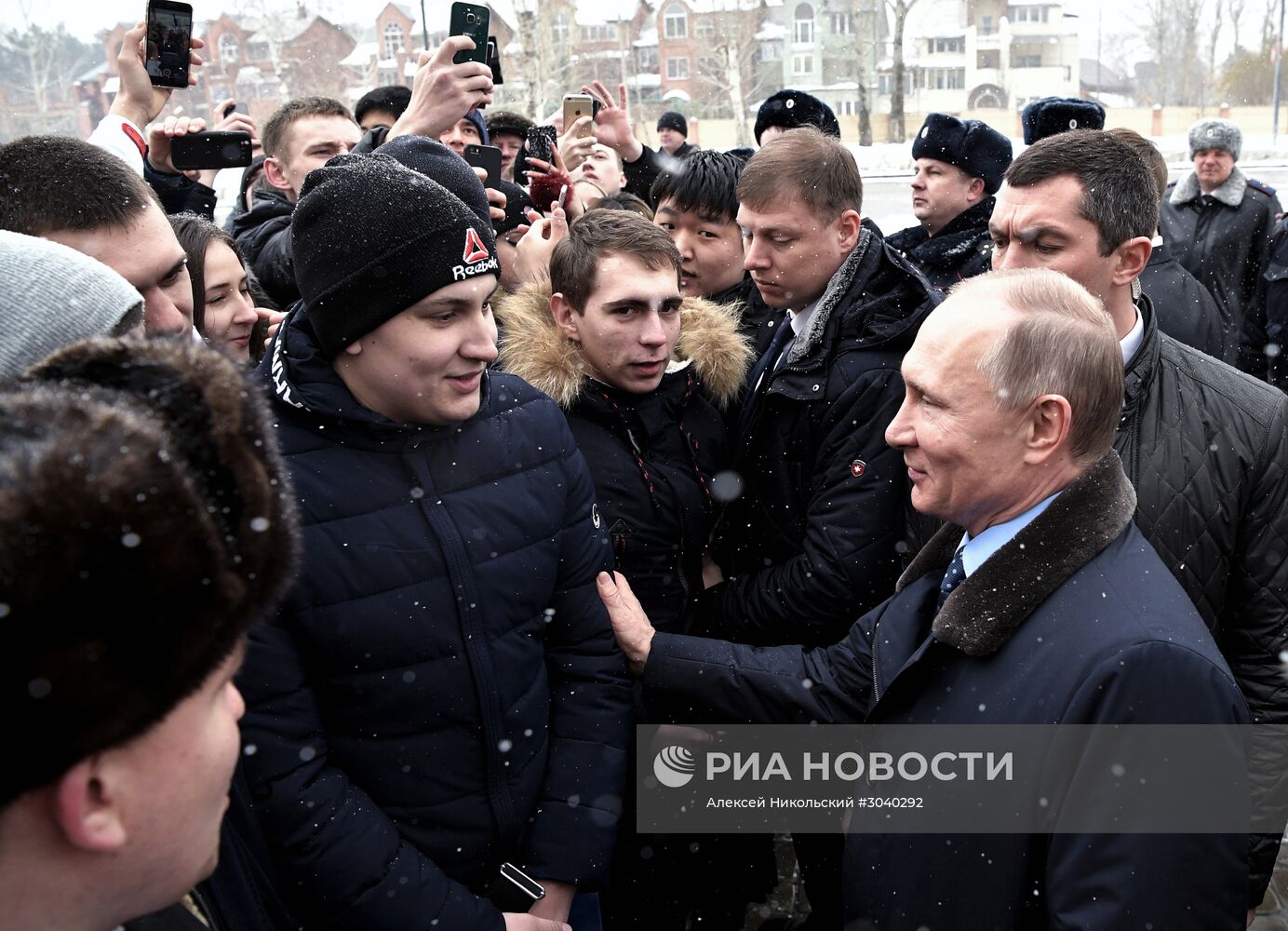 Рабочая поездка президента РФ В. Путина в Красноярск