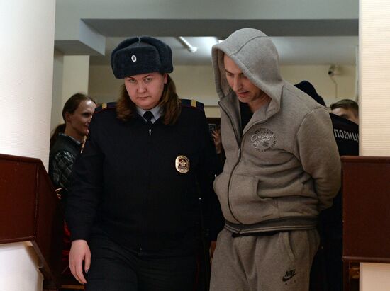 Рассмотрение ходатайства следствия о продлении ареста В. Аникееву