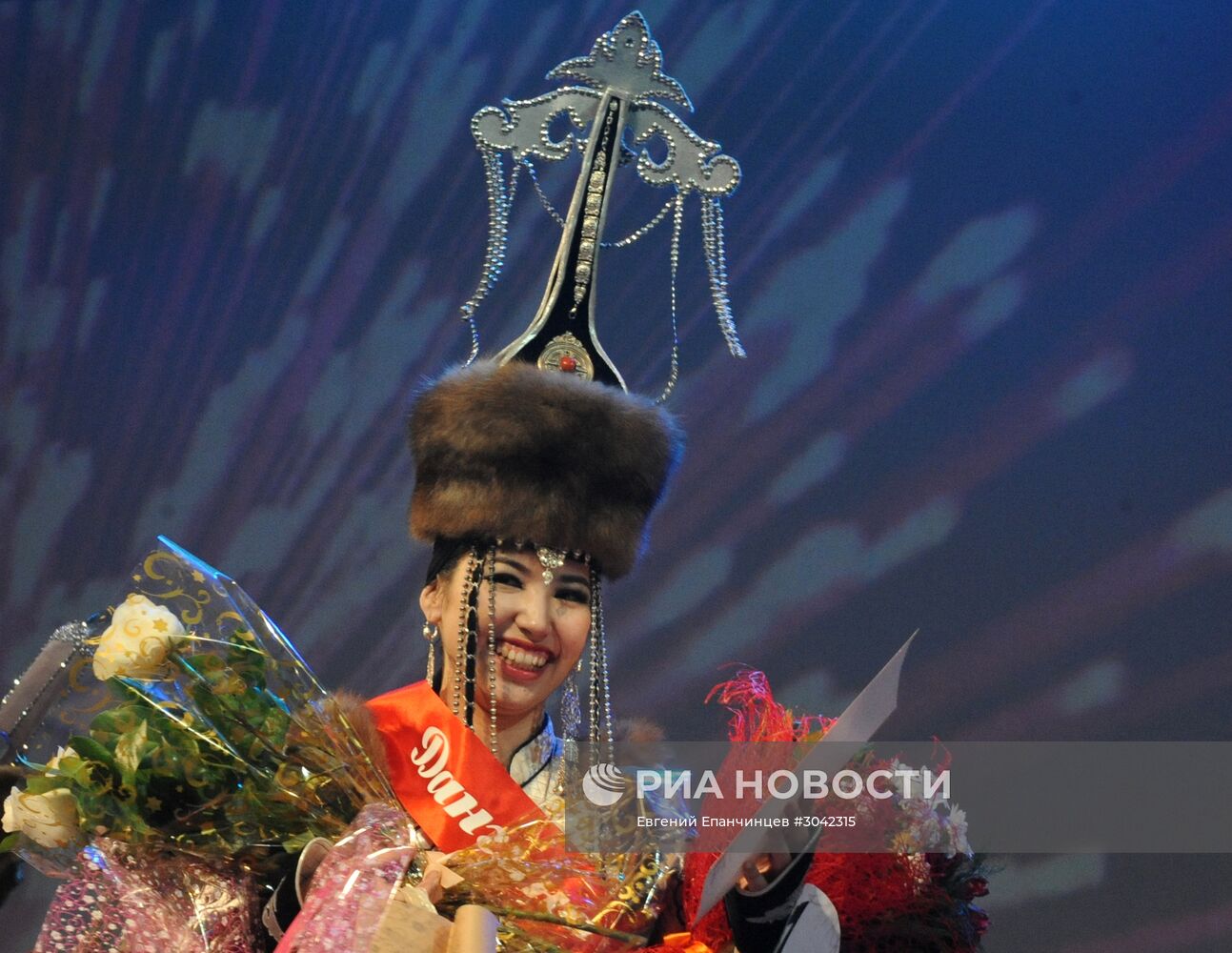Конкурс бурятских красавиц "Дангина 2017" в Забайкальском крае