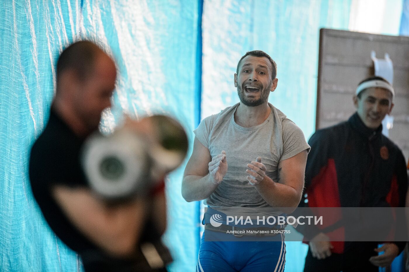 Открытый чемпионат Сибири и Дальнего Востока по гиревому спорту в Омске