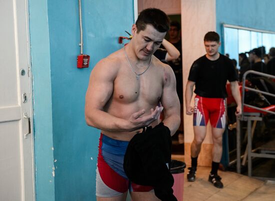 Открытый чемпионат Сибири и Дальнего Востока по гиревому спорту в Омске
