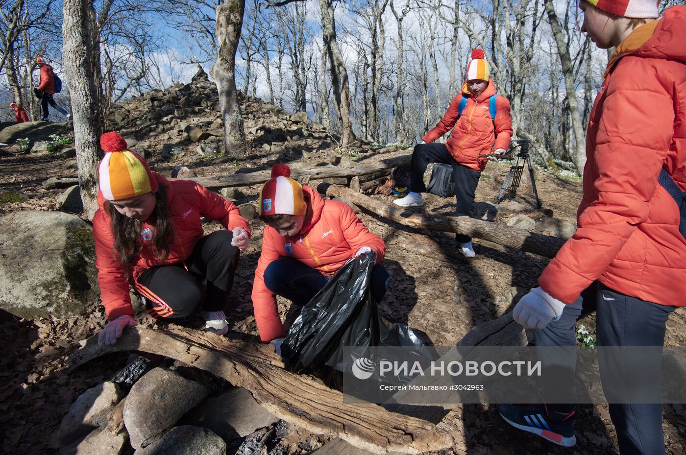 Большой экологический марафон "Моя цветущая планета" стартовал в детском центре "Артек"