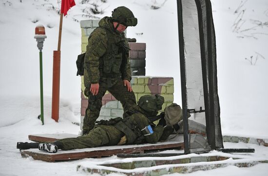 Конкурс красоты "Макияж под камуфляж"