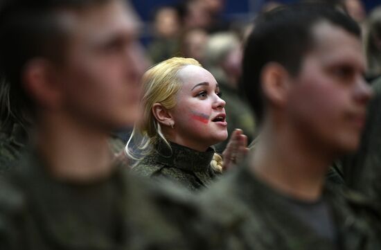 Конкурс красоты "Макияж под камуфляж"