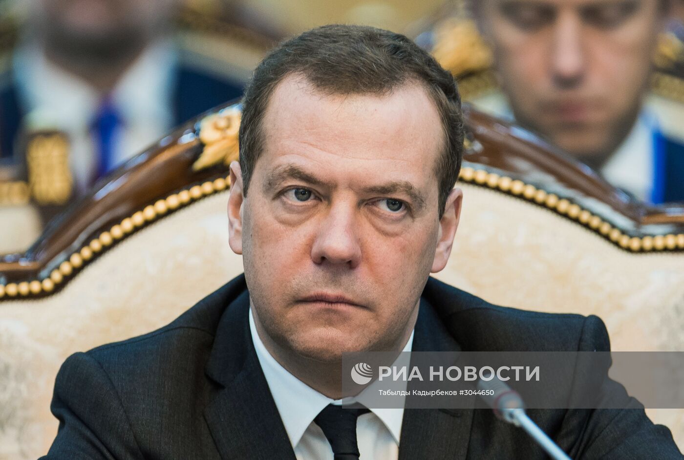 Официальный визит премьер-министра РФ Д. Медведева в Киргизию