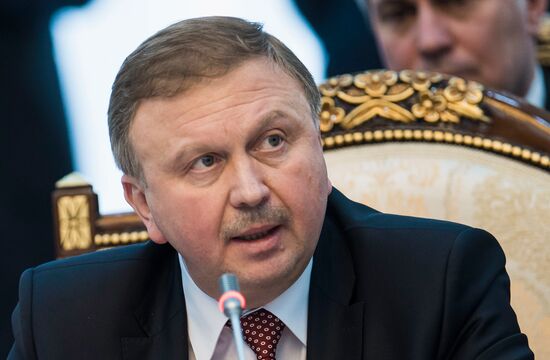 Официальный визит премьер-министра РФ Д. Медведева в Киргизию