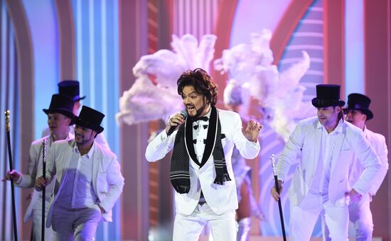 Праздничное шоу Валентина Юдашкина