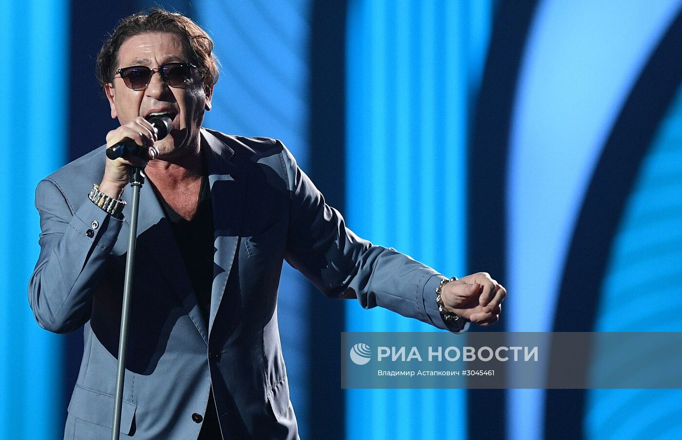 Праздничное шоу Валентина Юдашкина