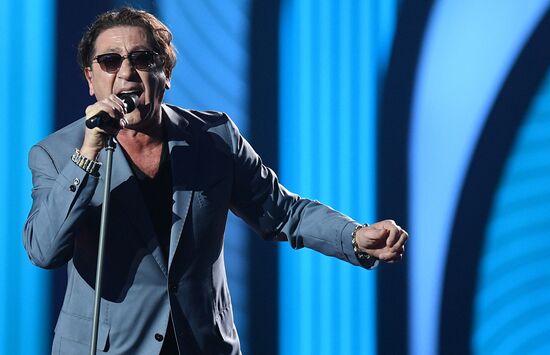 Праздничное шоу Валентина Юдашкина