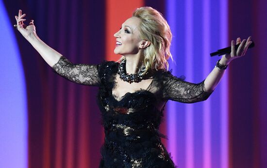 Праздничное шоу Валентина Юдашкина