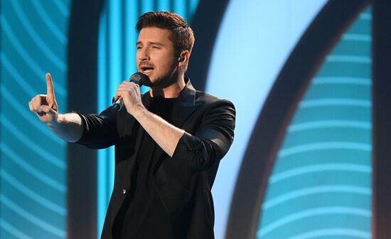 Праздничное шоу Валентина Юдашкина