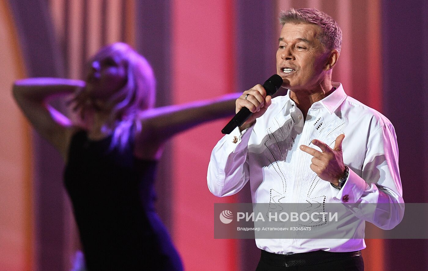 Праздничное шоу Валентина Юдашкина