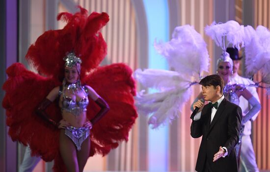 Праздничное шоу Валентина Юдашкина