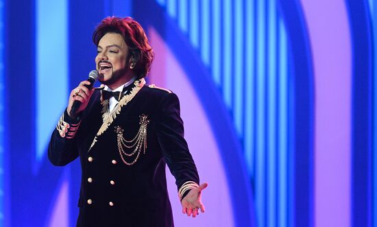 Праздничное шоу Валентина Юдашкина