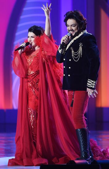 Праздничное шоу Валентина Юдашкина