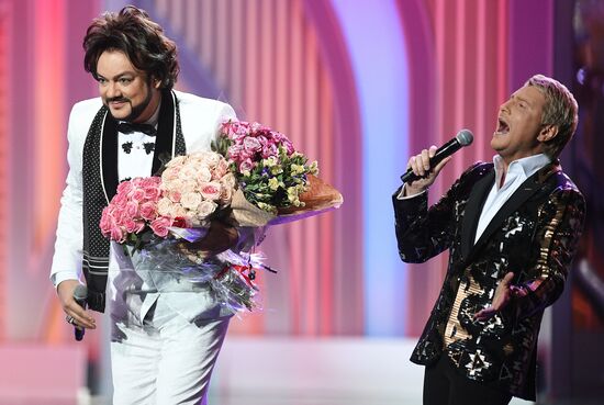 Праздничное шоу Валентина Юдашкина