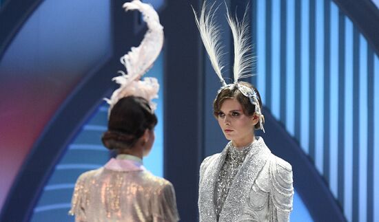 Праздничное шоу Валентина Юдашкина