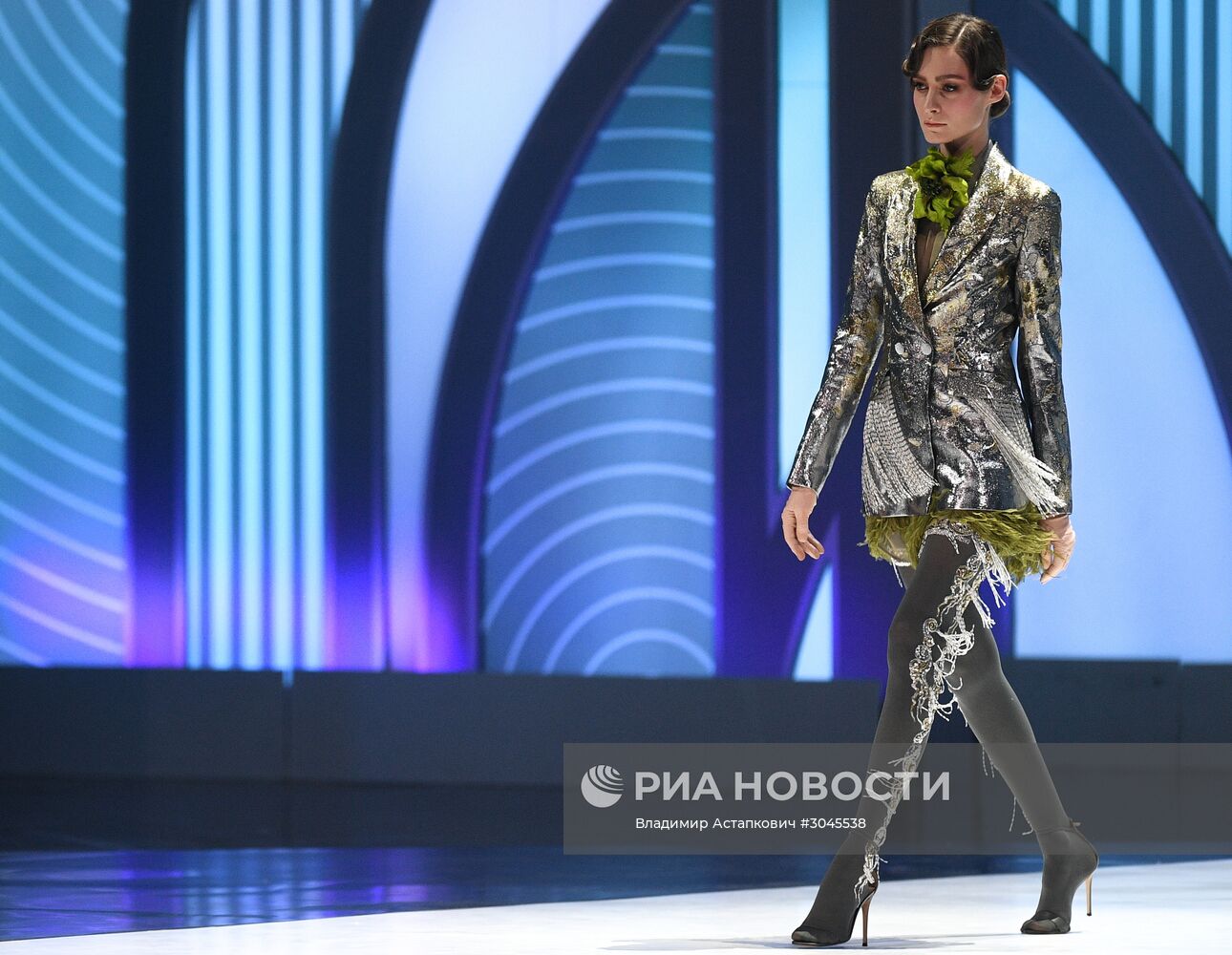 Праздничное шоу Валентина Юдашкина