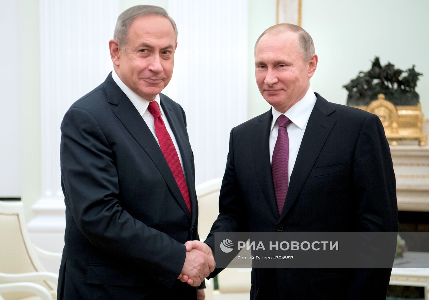 Президент РФ В. Путин встретился с премьер-министром Израиля Б. Нетаньяху