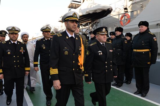 Прибытие отряда кораблей Военно-морских сил Ирана в порт Махачкалы