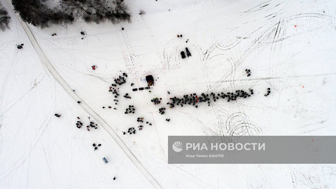 Соревнования по зимней рыбалке "Золотая лунка" в Карелии