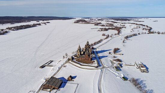 Музей-заповедник "Кижи" в Карелии