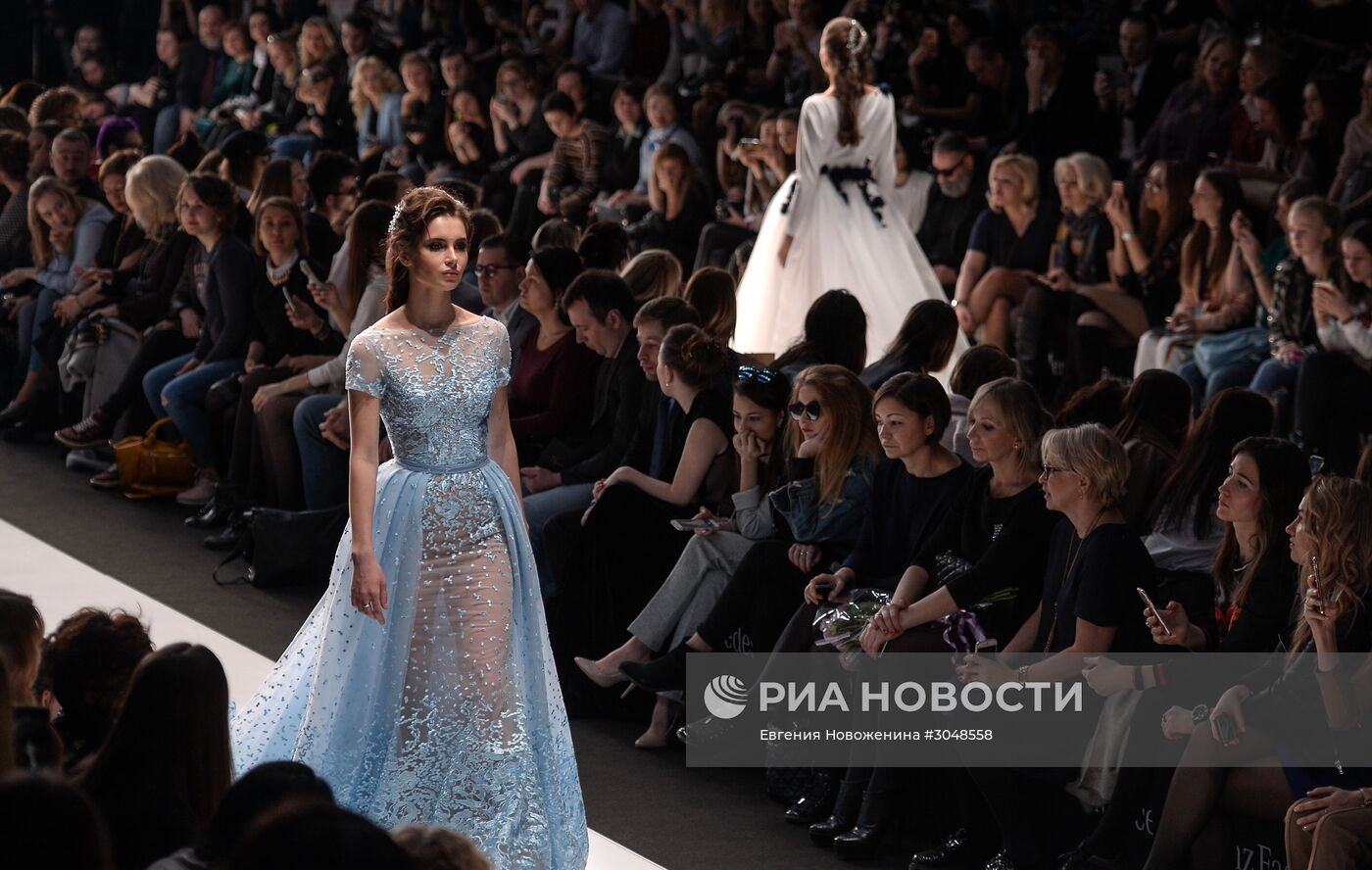 Mercedes-Benz Fashion Week Russia. Сезон Осень-Зима 2017-2018. День второй