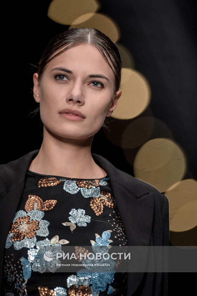 Mercedes-Benz Fashion Week Russia. Сезон Осень-Зима 2017-2018. День второй