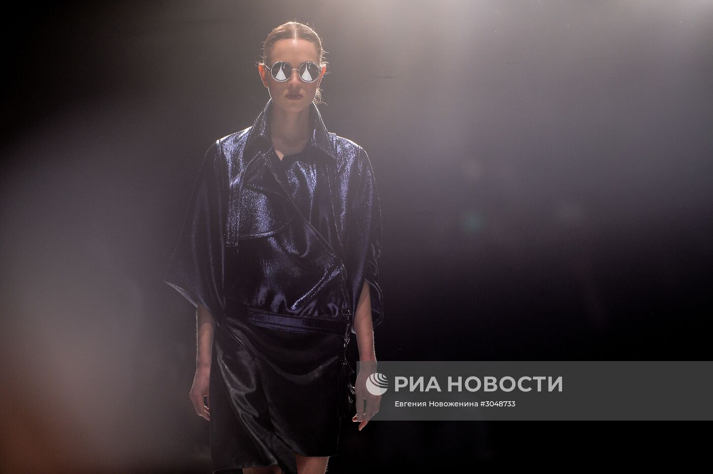 Mercedes-Benz Fashion Week Russia. Сезон Осень-Зима 2017-2018. День второй