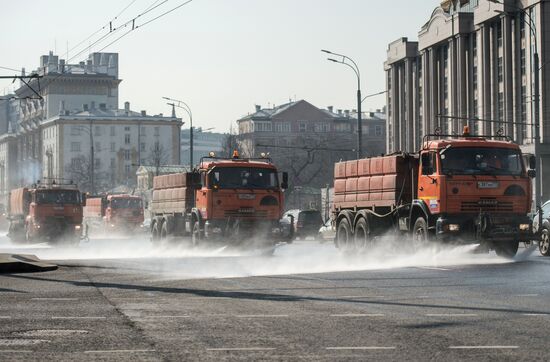 Весенняя уборка Москвы