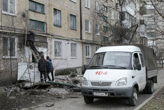 Последствия обстрелов в Донецкой области