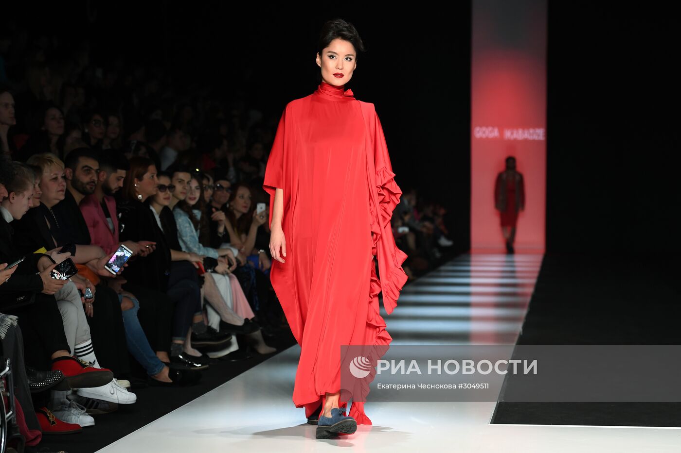 Mercedes-Benz Fashion Week Russia. Сезон Осень-Зима 2017-2018. День третий